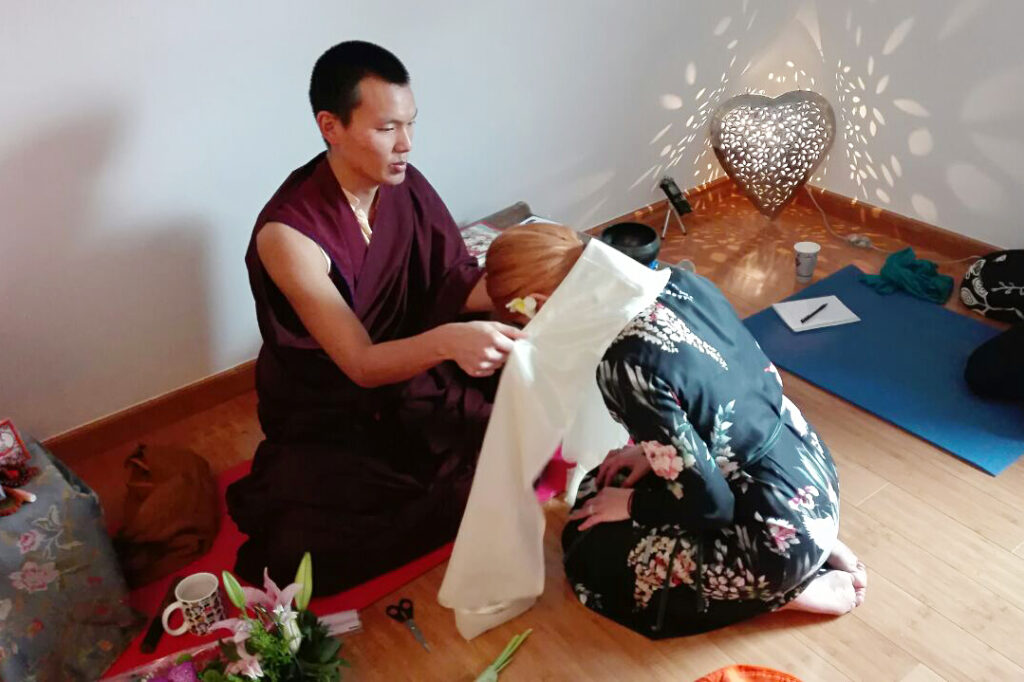 Lama Tenznig Wangpo, the ceremony of giving refuge